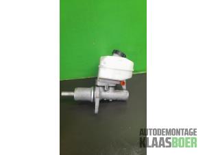 Gebruikte Rembekrachtiger Mercedes Sprinter 5t (906.63/65) 513 CDI 16V Prijs € 125,00 Margeregeling aangeboden door Autodemontage Klaas Boer