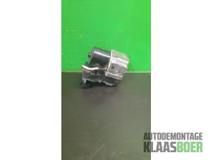 Gebruikte ABS Pomp Dodge Ram 3500 Standard Cab (DR/DH/D1/DC/DM) 5.7 V8 Hemi 1500 4x2 Prijs € 75,00 Margeregeling aangeboden door Autodemontage Klaas Boer