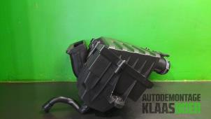 Gebruikte Luchtfilterhuis Audi A3 Sportback (8VA/8VF) 1.6 TDI Ultra 16V Prijs € 65,00 Margeregeling aangeboden door Autodemontage Klaas Boer