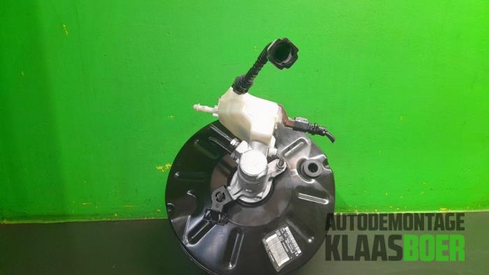 Rembekrachtiger van een Peugeot 308 SW (L4/L9/LC/LJ/LR) 1.6 BlueHDi 120 2015