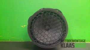 Gebruikte Speaker Audi A3 Sportback (8VA/8VF) 1.6 TDI Ultra 16V Prijs € 24,20 Inclusief btw aangeboden door Autodemontage Klaas Boer