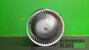 Gebruikte Kachel Ventilatiemotor Skoda Citigo 1.0 12V Prijs € 55,00 Margeregeling aangeboden door Autodemontage Klaas Boer