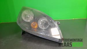 Gebruikte Rechter Koplamp Mitsubishi Colt (Z2/Z3) 1.3 16V Prijs € 50,00 Margeregeling aangeboden door Autodemontage Klaas Boer