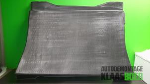 Gebruikte Kofferbak Mat Tesla Model 3 Long Range, Performance AWD Prijs € 40,00 Margeregeling aangeboden door Autodemontage Klaas Boer