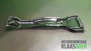 Gebruikte Steun (diversen) Tesla Model 3 Long Range, Performance AWD Prijs € 25,00 Margeregeling aangeboden door Autodemontage Klaas Boer