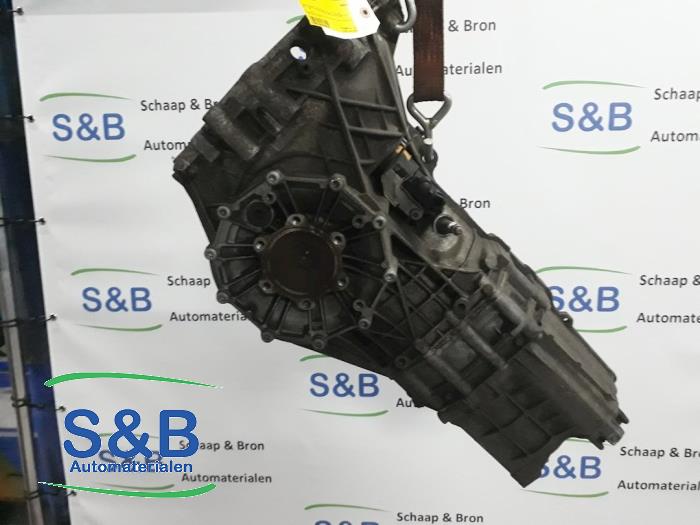 Gebruikte Versnellingsbak Audi A4 (B7) 2.0 TDI 16V Prijs € 225,00 Margeregeling aangeboden door Schaap & Bron