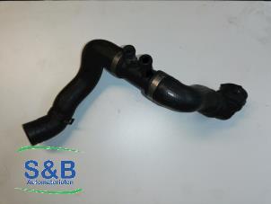 Gebruikte Radiateurslang Volkswagen Touran (1T1/T2) 1.4 16V TSI 140 Prijs € 20,00 Margeregeling aangeboden door Schaap & Bron