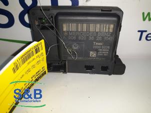 Gebruikte Deur module Volkswagen Crafter 2.5 TDI 30/32/35/46/50 Prijs € 100,00 Margeregeling aangeboden door Schaap & Bron