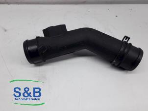 Gebruikte Intercooler Buis Seat Alhambra (7V8/9) 2.0 TDI Prijs € 25,00 Margeregeling aangeboden door Schaap & Bron