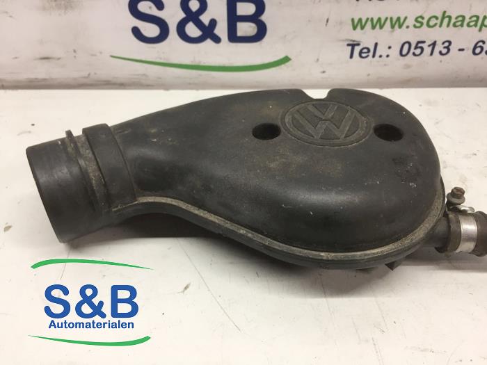 Gebruikte Intercooler Slang Volkswagen Golf III Cabrio (1E) 1.8,Avantgarde Prijs € 25,00 Margeregeling aangeboden door Schaap & Bron