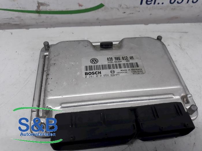 Inspuitcomputer van een Volkswagen Polo IV (9N1/2/3) 1.9 SDI 2002