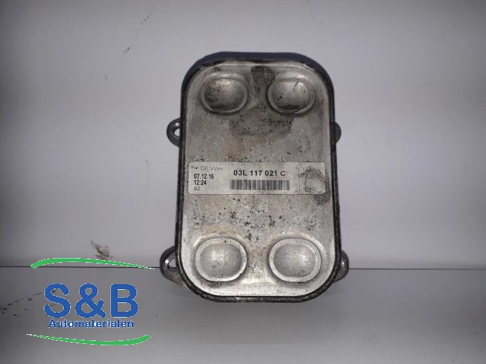 Gebruikte Oliekoeler Volkswagen Transporter/Caravelle T5 2.0 BiTDI DRF Prijs € 30,00 Margeregeling aangeboden door Schaap & Bron