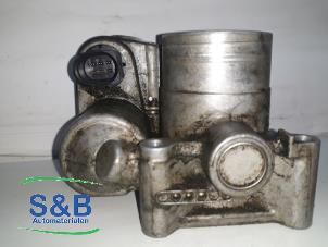 Gebruikte Gasklephuis Volkswagen Polo Variant (6KV5) 1.4 16V Prijs € 60,00 Margeregeling aangeboden door Schaap & Bron