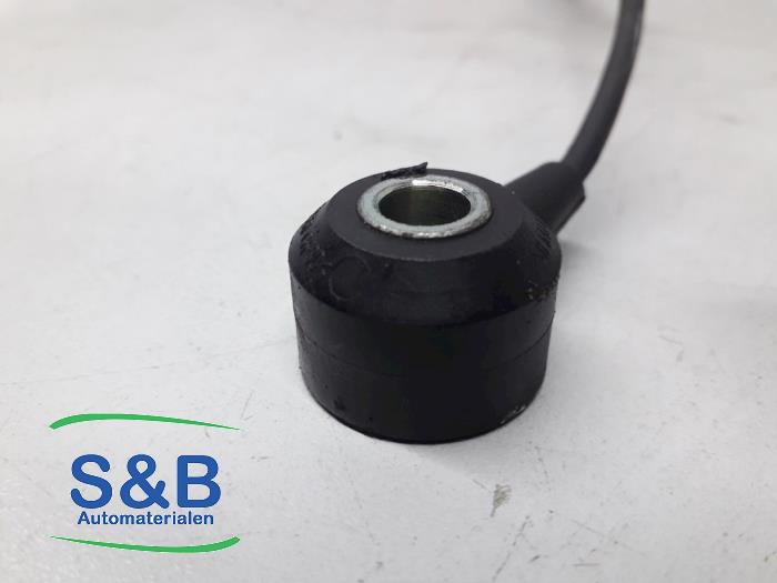Klopsensor van een Volkswagen Golf V (1K1) 2.0 TFSI GTI 16V 2004