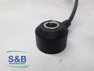 Klopsensor van een Volkswagen Golf V (1K1) 2.0 TFSI GTI 16V 2004