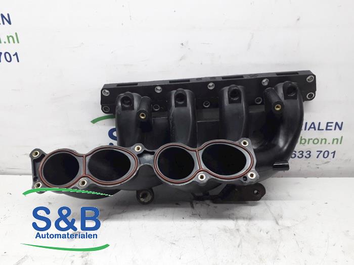 Gebruikte Spruitstuk Inlaat Volkswagen Bora (1J2) 1.8 20V Prijs € 70,00 Margeregeling aangeboden door Schaap & Bron