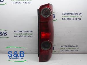 Gebruikte Achterlicht rechts Volkswagen Crafter 2.5 TDI 30/35/50 Prijs € 40,00 Margeregeling aangeboden door Schaap & Bron