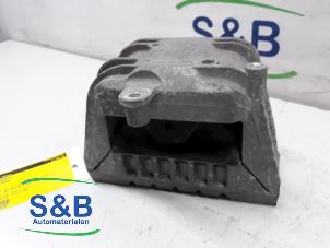 Gebruikte Motorsteun Audi A3 (8P1) 2.0 16V FSI Prijs € 40,00 Margeregeling aangeboden door Schaap & Bron