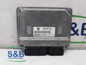 Gebruikte Computer Motormanagement Volkswagen Passat (3B3) 1.6 Prijs € 125,00 Margeregeling aangeboden door Schaap & Bron