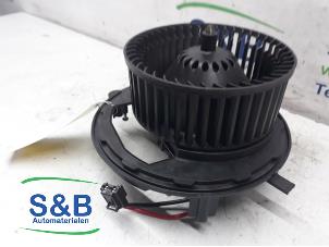Gebruikte Kachel Ventilatiemotor Volkswagen Touran (5T1) 1.2 TSI Prijs € 50,00 Margeregeling aangeboden door Schaap & Bron