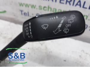 Gebruikte Licht + Raw Schakelaar Volkswagen Golf Sportsvan (AUVS) 1.6 TDI BlueMotion 16V Prijs € 40,00 Margeregeling aangeboden door Schaap & Bron