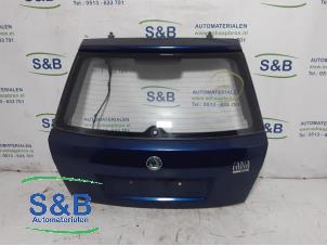 Gebruikte Achterklep Skoda Fabia (6Y2) 1.2 Prijs € 89,00 Margeregeling aangeboden door Schaap & Bron