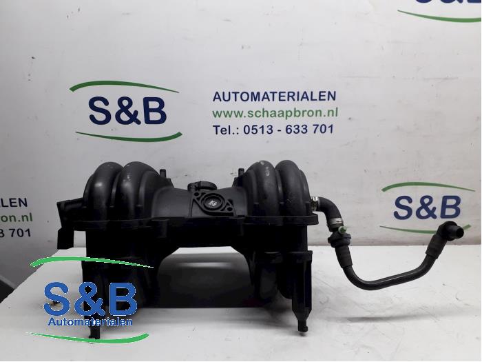 Gebruikte Spruitstuk Inlaat Seat Cordoba (6C2/6K2) 1.4i CLX,SE,Latino Prijs € 40,00 Margeregeling aangeboden door Schaap & Bron