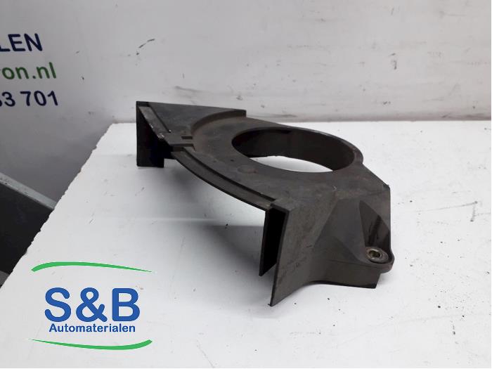 Gebruikte Distributiedeksel Seat Cordoba Vario (6K5) 1.4i Prijs € 10,00 Margeregeling aangeboden door Schaap & Bron