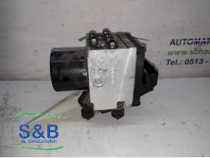 Gebruikte ABS Pomp Volkswagen Passat (3C2) 1.9 TDI Prijs € 100,00 Margeregeling aangeboden door Schaap & Bron