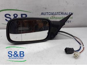 Gebruikte Spiegel Buiten links Volkswagen Passat (35I) 1.8i Prijs € 50,00 Margeregeling aangeboden door Schaap & Bron