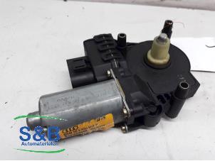 Gebruikte Motor electrisch raam Audi A4 (B5) 1.6 Prijs € 30,00 Margeregeling aangeboden door Schaap & Bron