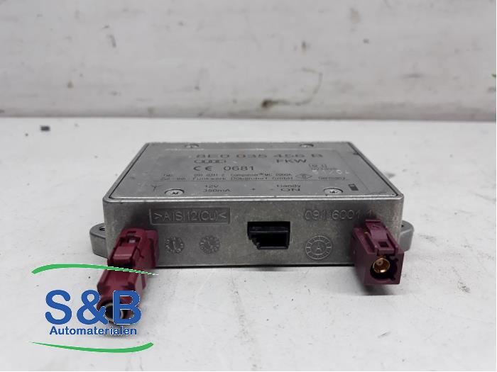 Gebruikte Telefoon Module Audi A3 Quattro (8P1) 3.2 24V FSI Prijs € 35,00 Margeregeling aangeboden door Schaap & Bron