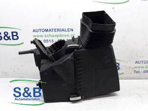 Gebruikte Luchtfilterhuis Audi A6 (C6) 2.0 TDI 16V Prijs € 35,00 Margeregeling aangeboden door Schaap & Bron