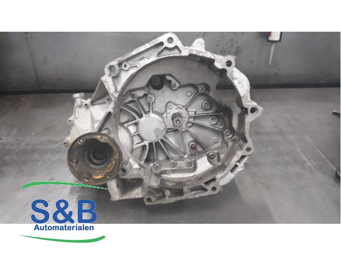 Gebruikte Versnellingsbak Volkswagen Golf V (1K1) 2.0 SDI Prijs € 350,00 Margeregeling aangeboden door Schaap & Bron