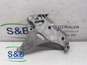 Gebruikte Steun (diversen) Volkswagen Golf Plus (5M1/1KP) 2.0 TDI 16V Prijs € 24,99 Margeregeling aangeboden door Schaap & Bron