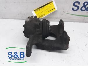 Gebruikte Remklauw (Tang) links-voor BMW 1 serie (E87/87N) 116i 1.6 16V Prijs € 40,00 Margeregeling aangeboden door Schaap & Bron