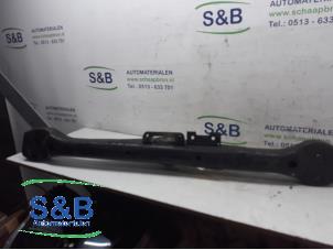 Gebruikte Versnellingsbak Steun Audi Q7 (4LB) 3.0 TDI V6 24V Prijs € 125,00 Margeregeling aangeboden door Schaap & Bron