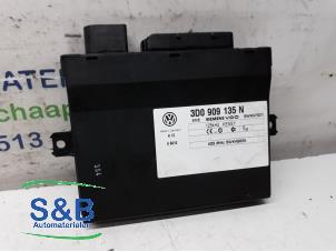 Gebruikte Deur module Volkswagen Touareg (7LA/7L6) 2.5 TDI R5 Prijs € 100,00 Margeregeling aangeboden door Schaap & Bron