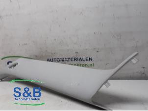 Gebruikte A-stijl Afdekkap links Mini Mini (R56) 1.6 16V Cooper Prijs € 20,00 Margeregeling aangeboden door Schaap & Bron