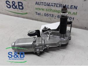 Gebruikte Ruitenwissermotor achter Skoda Fabia II (5J) 1.2i 12V Prijs € 40,00 Margeregeling aangeboden door Schaap & Bron