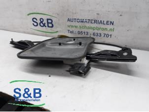 Gebruikte Ruitmechaniek 4Deurs rechts-voor Skoda Roomster (5J) 1.2 TSI Prijs € 30,00 Margeregeling aangeboden door Schaap & Bron
