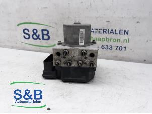 Gebruikte ABS Pomp Mini Mini (R56) 1.4 16V One Prijs € 99,99 Margeregeling aangeboden door Schaap & Bron
