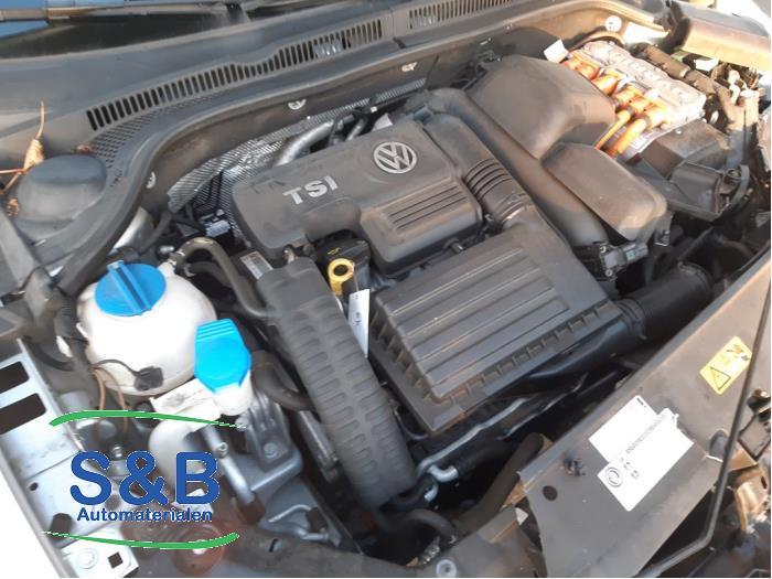 Motor van een Volkswagen Jetta IV (162/16A) 1.4 TSI Hybrid 16V 2013