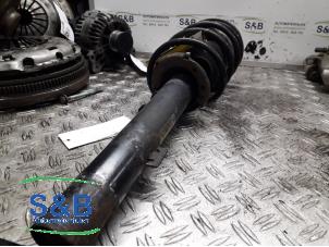 Gebruikte Mac Phersonpoot rechts-voor BMW 1 serie (E87/87N) 116i 1.6 16V Prijs € 50,00 Margeregeling aangeboden door Schaap & Bron