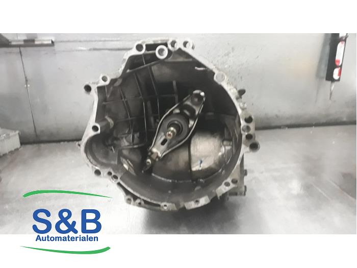 Gebruikte Versnellingsbak Skoda Superb (3U4) 2.0 TDI 16V Prijs € 350,00 Margeregeling aangeboden door Schaap & Bron