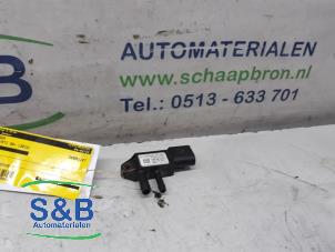 Gebruikte Brandstofdruk sensor Volkswagen Golf VI (5K1) 2.0 TDI 16V Prijs € 20,00 Margeregeling aangeboden door Schaap & Bron