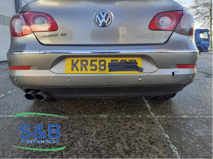 Gebruikte Achterbumper Volkswagen Passat CC (357) 2.0 TDI 16V 170 Prijs € 150,00 Margeregeling aangeboden door Schaap & Bron