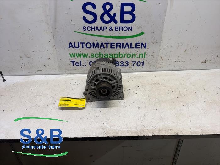 Gebruikte Dynamo Volkswagen Golf IV (1J1) 1.6 Prijs € 40,00 Margeregeling aangeboden door Schaap & Bron