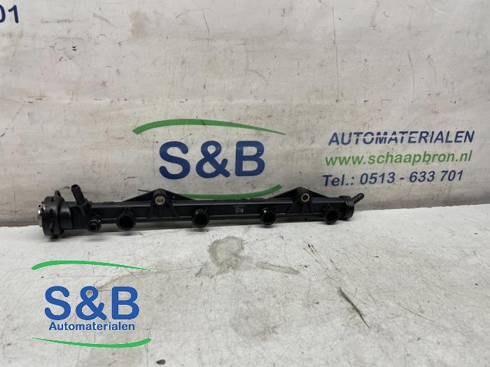 Gebruikte Injector brug Seat Cordoba (6C2/6K2) 1.6 Prijs € 33,00 Margeregeling aangeboden door Schaap & Bron