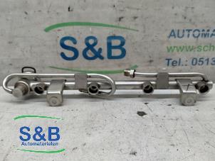 Gebruikte Injector brug Volkswagen Passat (3B2) 1.8 T 20V Prijs € 20,00 Margeregeling aangeboden door Schaap & Bron